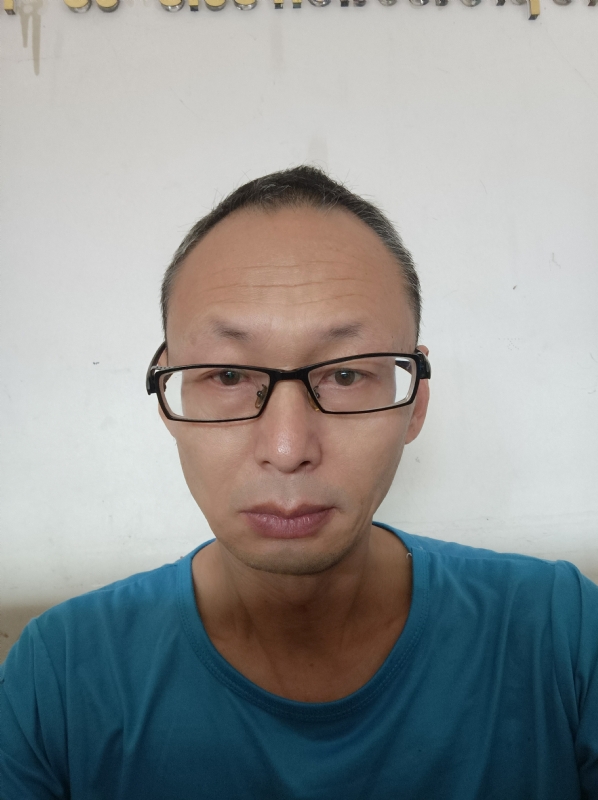 生活的第一张照片--凉山闪婚服务中心