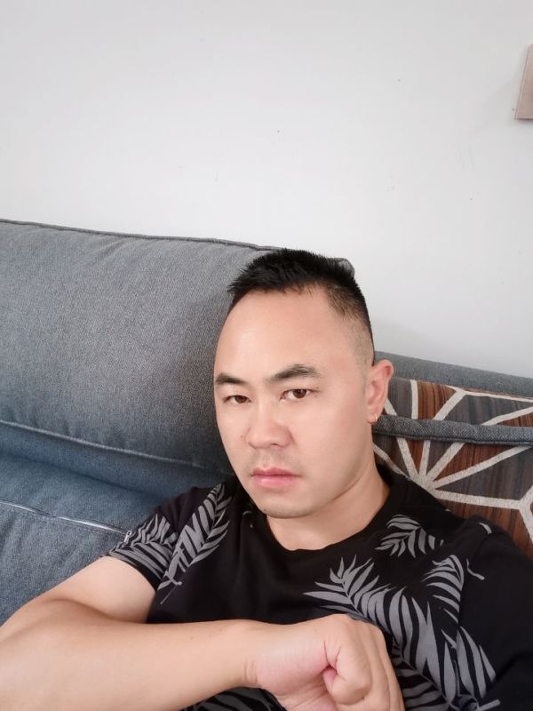 不负遇见的第一张照片--凉山闪婚服务中心